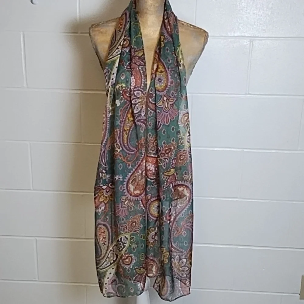 Paisley Print Scarf Approximately 19